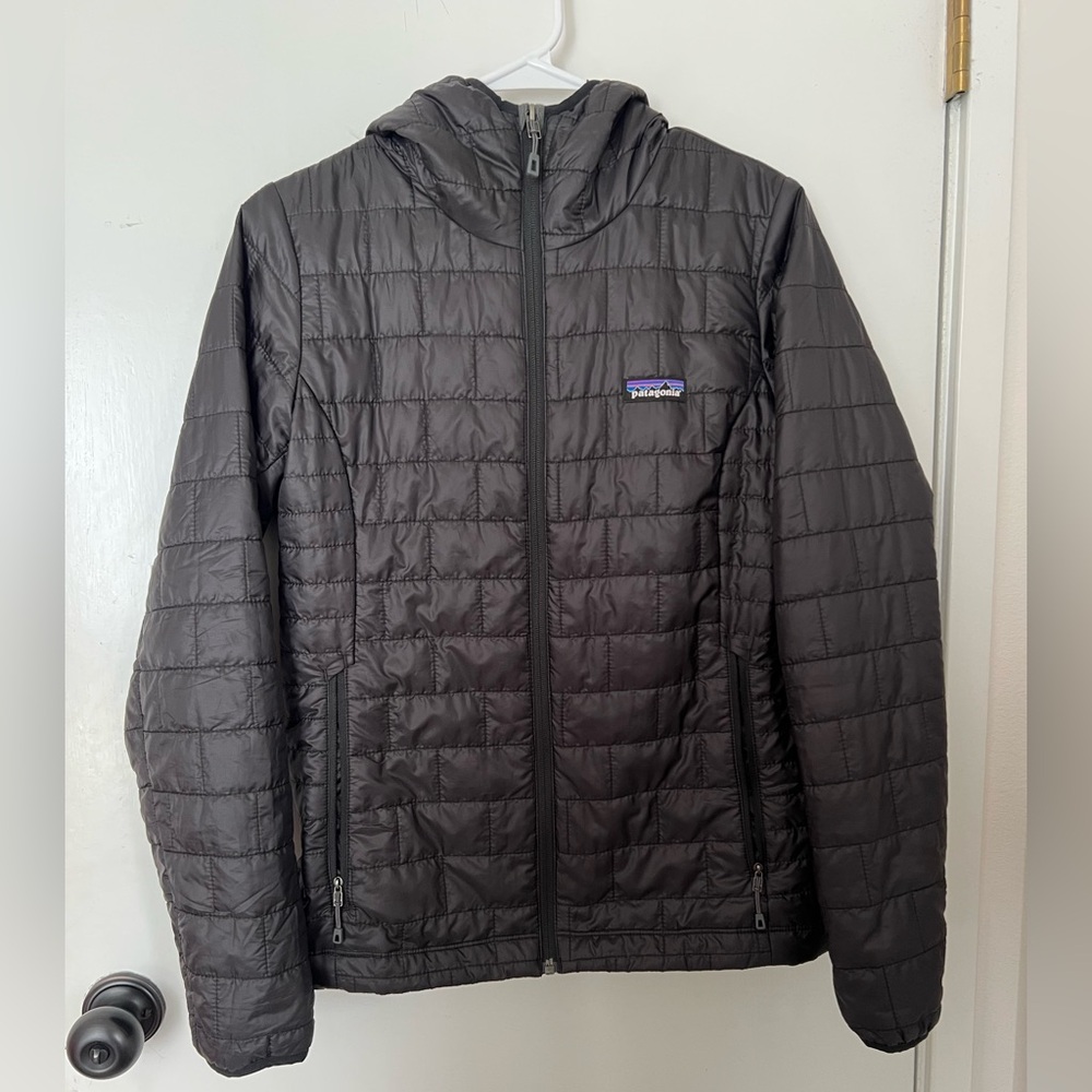 Womens Patagonia Hooded Zip up Nano Puff Jacket